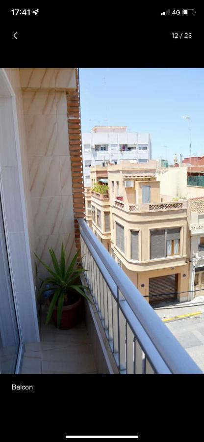 Apartamento en la playa! Apartamento Valencia Exterior foto